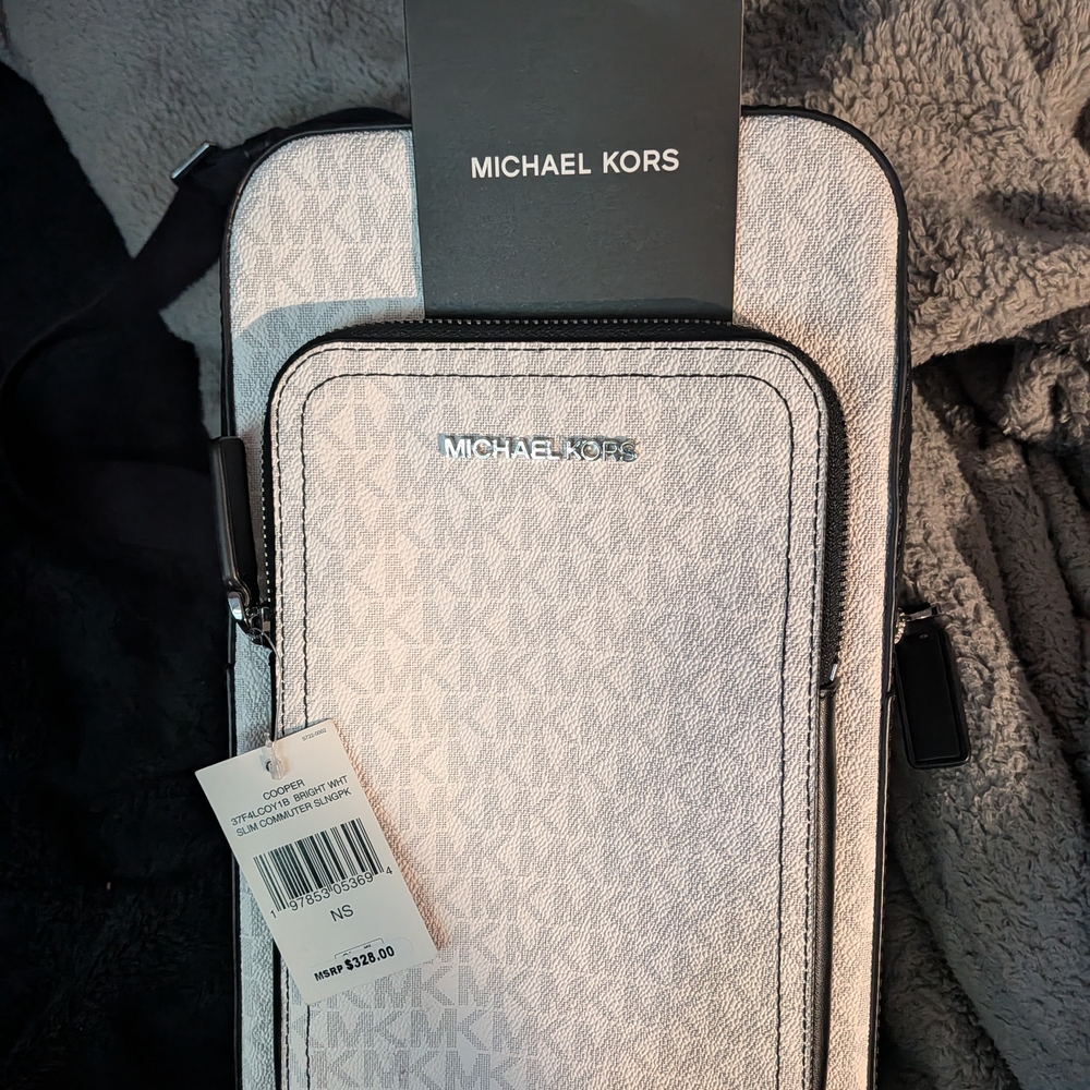 BRAND NEW!! Michael Kors Men's Messenger Bag in White and Gray